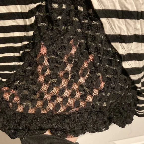 Black/White Striped Shirt with Lace - Picture 10 of 10